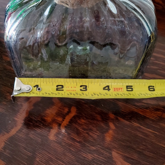 Vintage decanter w/mercury glass top - Picture 4 of 11